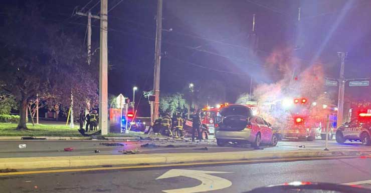 2 injured after car crash in Coral Springs