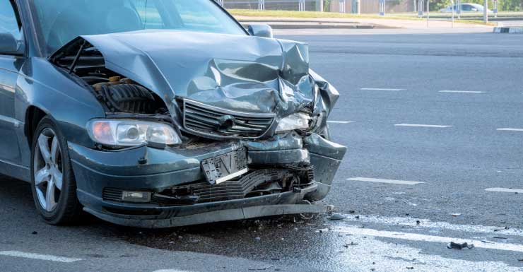 Crash causes serious slowdown on westbound I-4