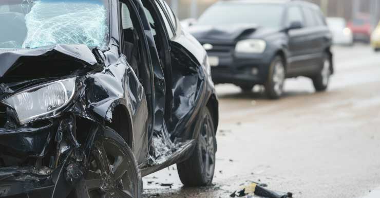 Deadly crash shuts down Main Street in Apopka at Highland Avenue