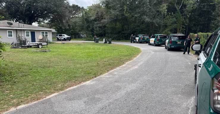 Deputies: Man shot in shoulder during argument in Escambia County