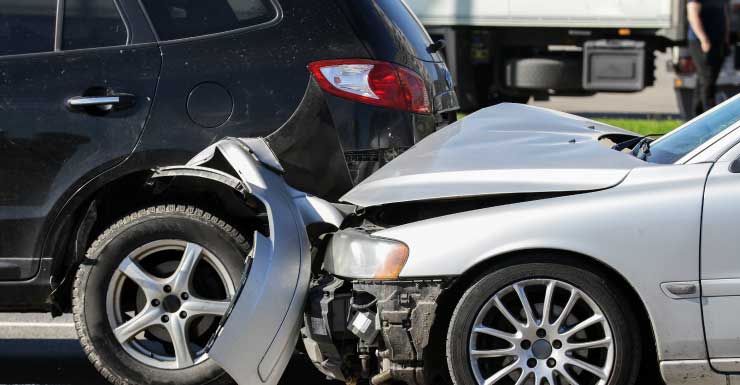 Early morning drivers stuck in delays on I-75 as crash blocks