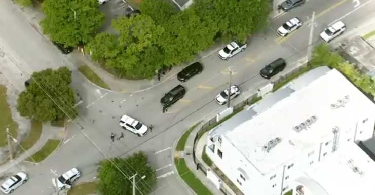 Man shot, rushed to hospital in critical condition in Liberty City: Police