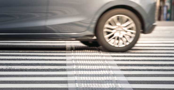 Man struck by vehicle while crossing street in northeast Miami-Dade