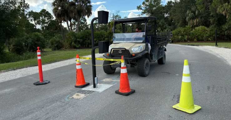 Multiple people injured after explosion at golf course in Martin County