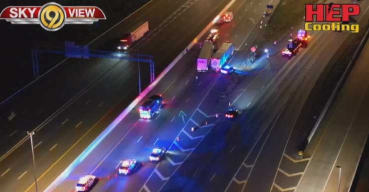 One lane open on I-75 Northbound after early morning crash