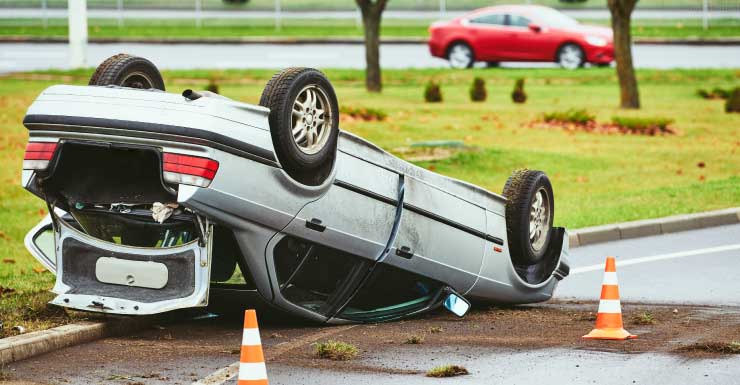 Rollover crash causes traffic delays in Walton County
