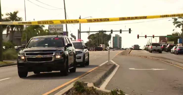 Teen bicyclist hospitalized after being hit by car in Clearwater
