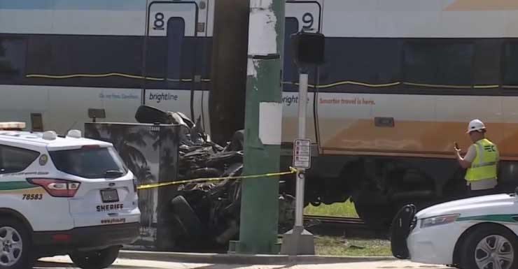 VIDEO: Brightline train collides with SUV in Palm Beach County