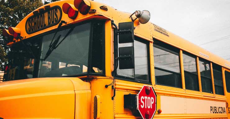1 hospitalized in Davenport school bus crash