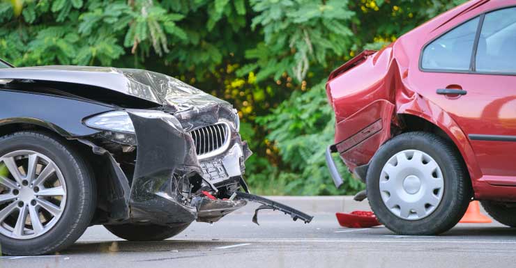 Crash blocks traffic on Selmon Expressway