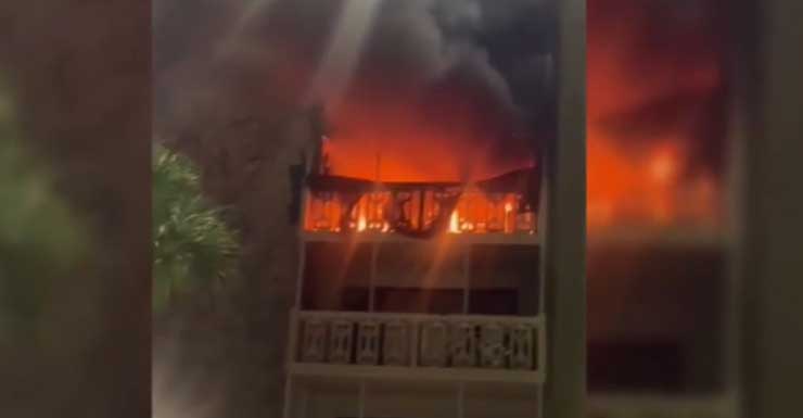 Crews contain 2-alarm fire at NE Miami-Dade apartment building; no injuries reported