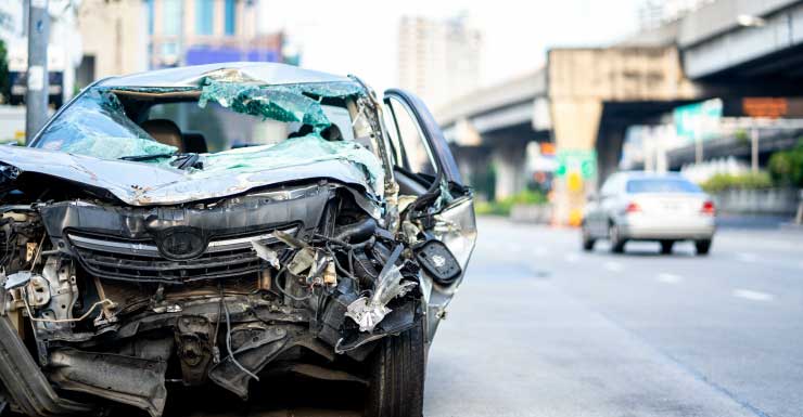 Driver dies after possible medical episode, crashing into tree in Pine Hills, Florida Highway Patrol says
