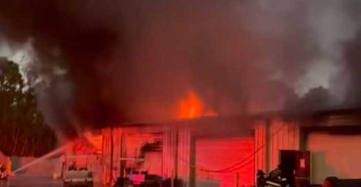 Fire breaks out in Shadow Wood Community maintenance building in Estero