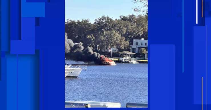 JFRD works to put out boat fire in Ortega River; no injuries reported