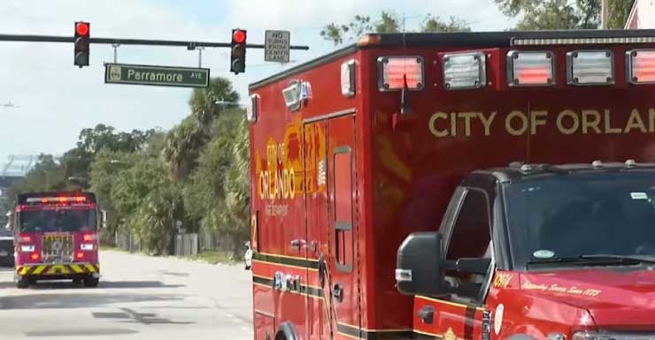 Orlando firefighters rescue adult from house fire in Parramore