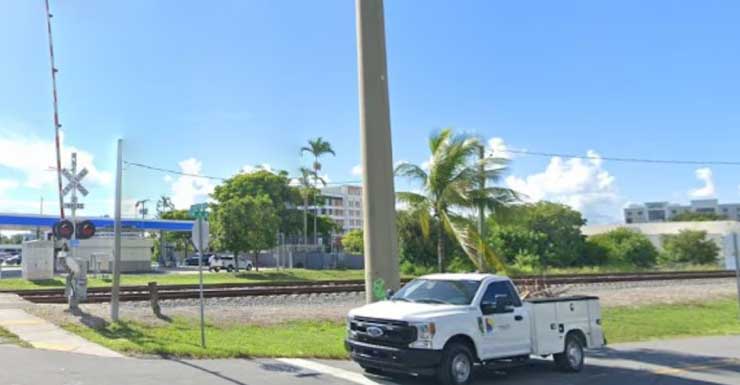 1 dead after colliding with Brightline train in Broward