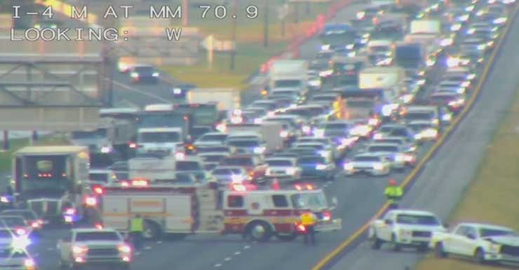 Crash snarls traffic on I-4 in Orange County