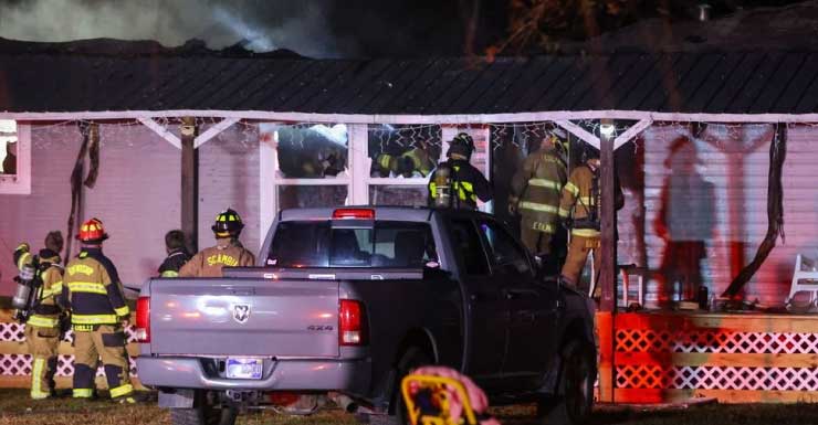 Fire Destroys Mobile Home in Escambia County