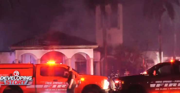Fire collapses abandoned building in Coral Springs; cause under investigation