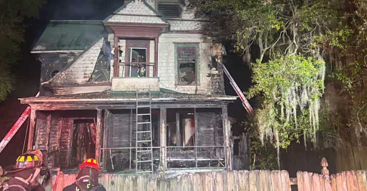 Fire destroys home on West Voorhis Avenue in DeLand; no one hurt