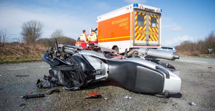 Motorcycle crash on State Road 62 leaves man dead