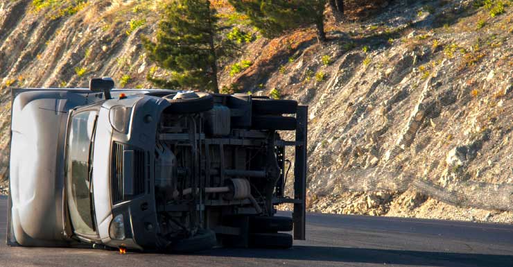 Tractor-trailer overturns on Florida's Turnpike in Osceola County; all northbound lanes blocked