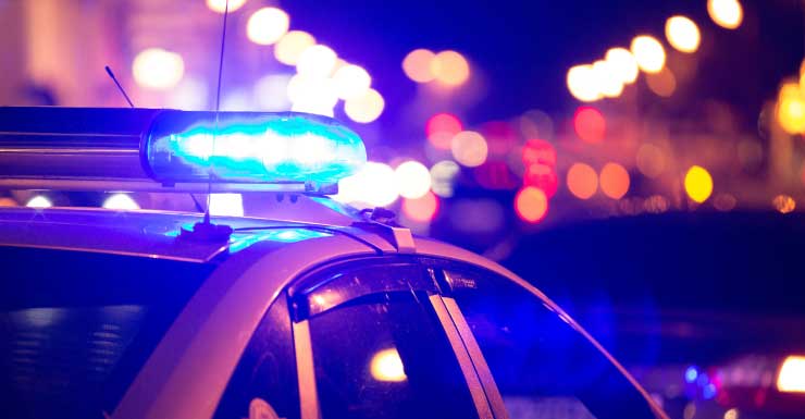 1 hospitalized, 1 in custody following stabbing in northwest Miami-Dade