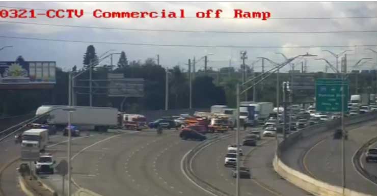 4 hospitalized after multi-vehicle crash on I-95 in Oakland Park; NB off-ramp near Commercial Blvd. reopens