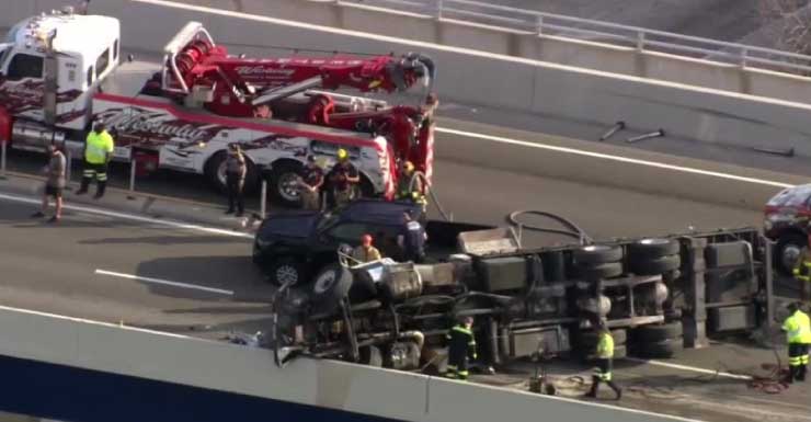 4 hospitalized after tractor-trailer crash on SR 84 near I-95 in Fort Lauderdale