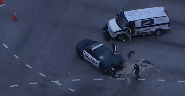 BSO: 3 injured in Lauderdale Lakes crash involving deputy cruiser