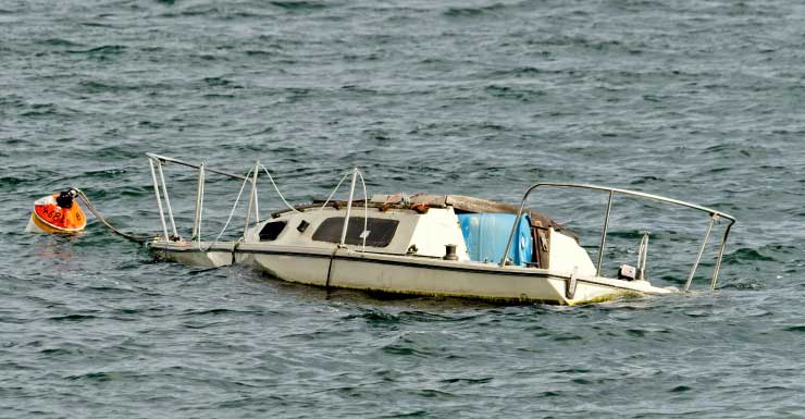 Boat crash in Charlotte County leaves 2 injured