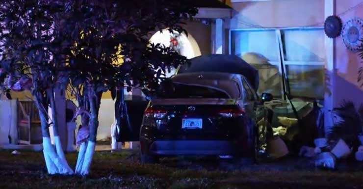 Car crashes into Lehigh Acres home