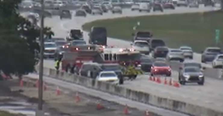 Crash on SB Florida’s Turnpike narrows traffic to one lane in Delray Beach, causing delays