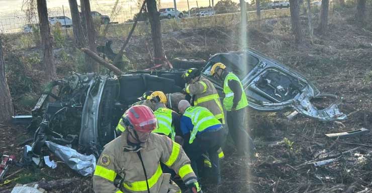 Crash with injuries on northbound Turnpike in Martin County blocks traffic