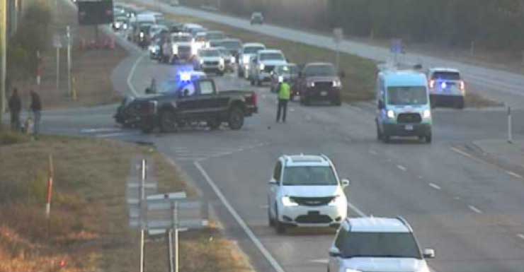 Early morning crash blocks parts of U.S. 231 in Panama City