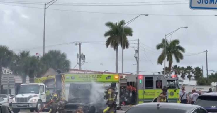 Fire crews extinguish apparent police cruiser fire in Miami Gardens; no injuries reported