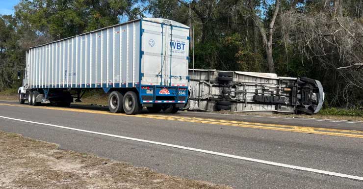 Major roadway blocked in Bradford County following semi vs. box truck crash