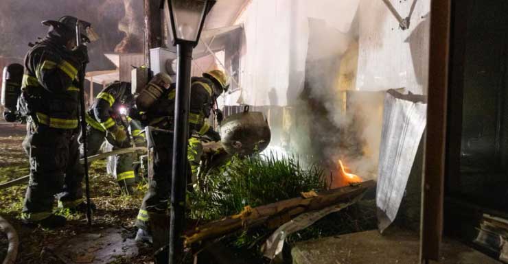 Marion County Fire Rescue extinguish Fort McCoy house fire