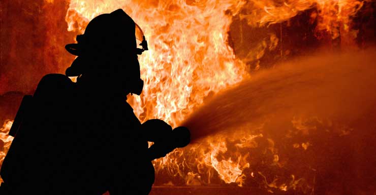 Orange County mobile home fire sends 1 to hospital