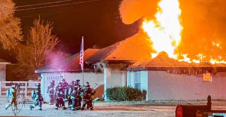 4 displaced after portion of roof collapses during Marion County house fire