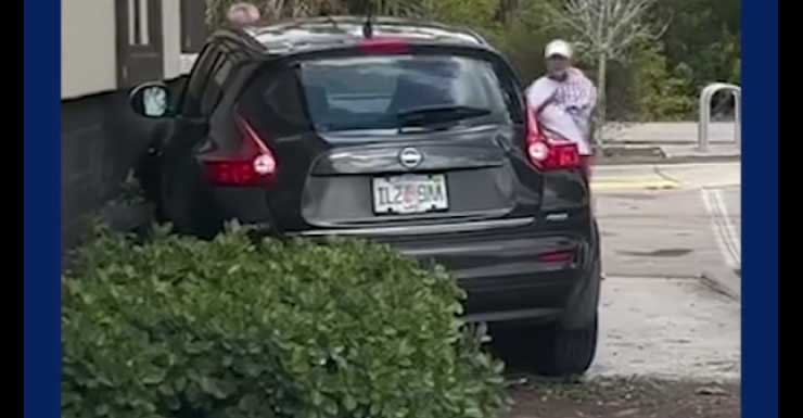 Car crashes into Dollar General in Burnt Store Marina