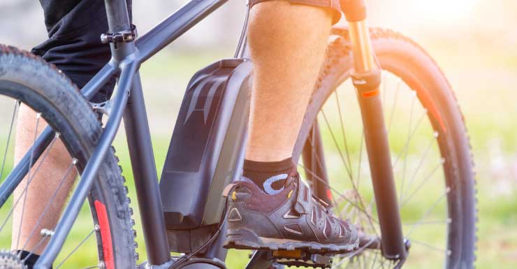 E-bike rider critically injured during crash in Altamonte Springs, police say