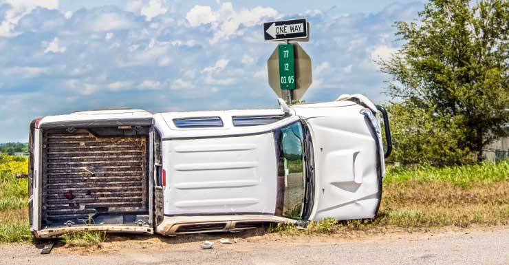 Fort White woman dies after pickup truck overturns, hits multiple trees