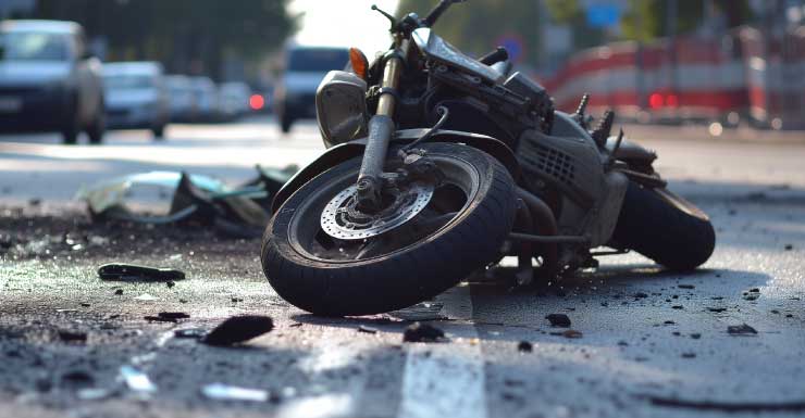 Man dies after motorcycle hits center median curb, tree on Jacksonville’s Westside