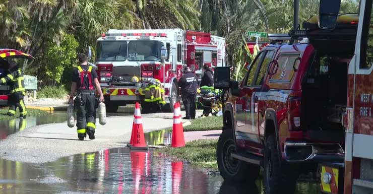Three-alarm fire tears through townhomes on Longboat Key