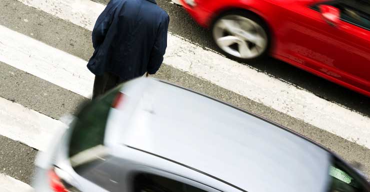 Two pedestrians struck while crossing U.S. 1 in Fort Pierce; 1 killed, 1 critical