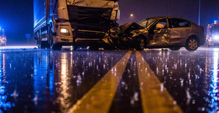 Woman dies in collision with truck on SR-100 in Flagler County