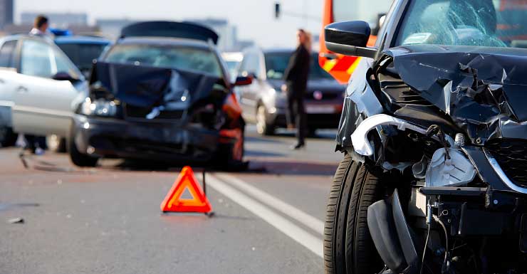 1 dead, 1 in critical condition after crash in Winter Haven