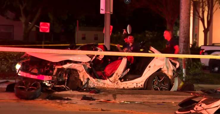 3 hospitalized after crash involving fire truck closes part of Broward Boulevard in Fort Lauderdale