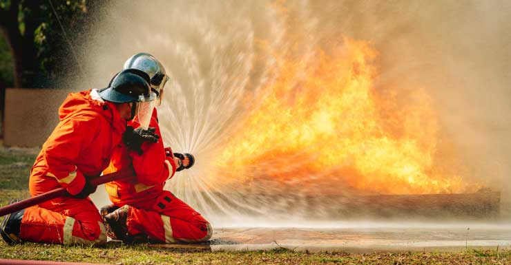 Crews contain fire at multi-story office building in New Port Richey